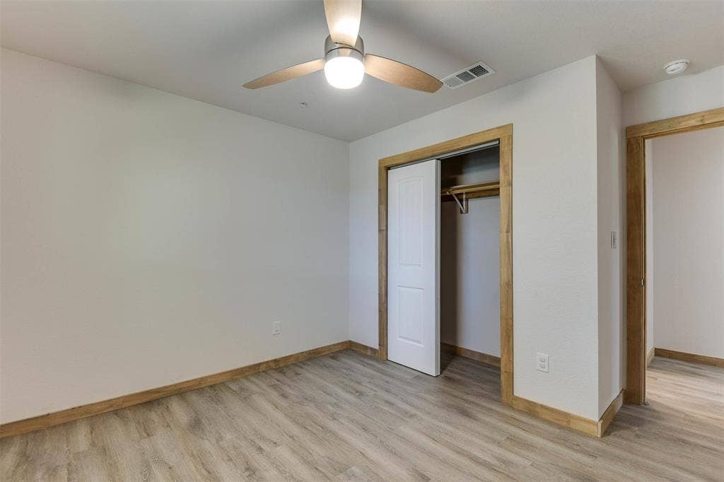 211 Davenport, Italy, TX 76651 211 Davenport, Italy, TX 76651