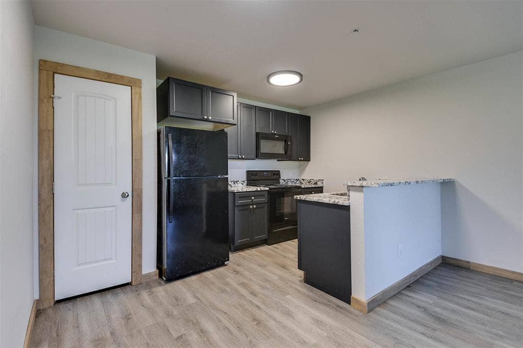 211 Davenport, Italy, TX 76651 211 Davenport, Italy, TX 76651