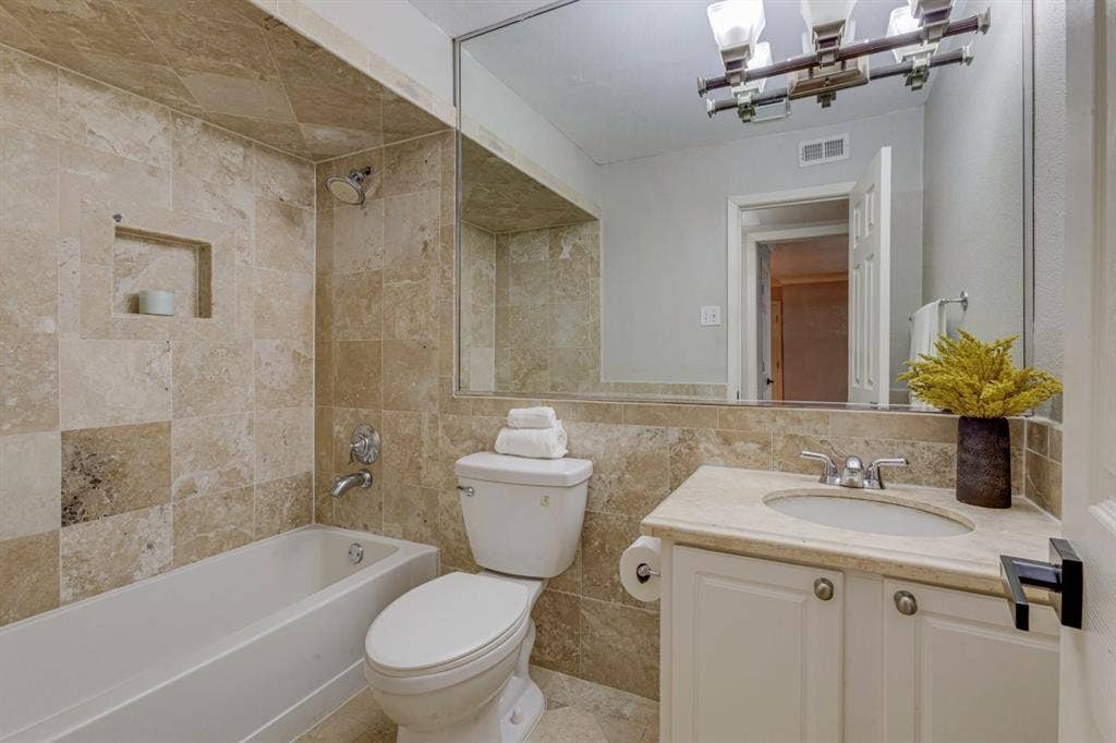 10119 Regal Park Lane, #104, Dallas, TX 75230