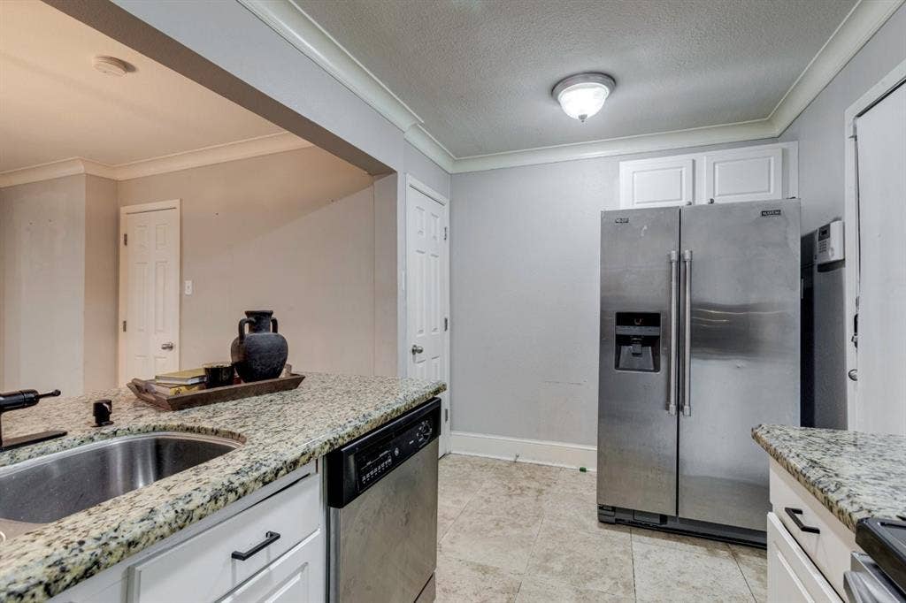 10119 Regal Park Lane, #104, Dallas, TX 75230