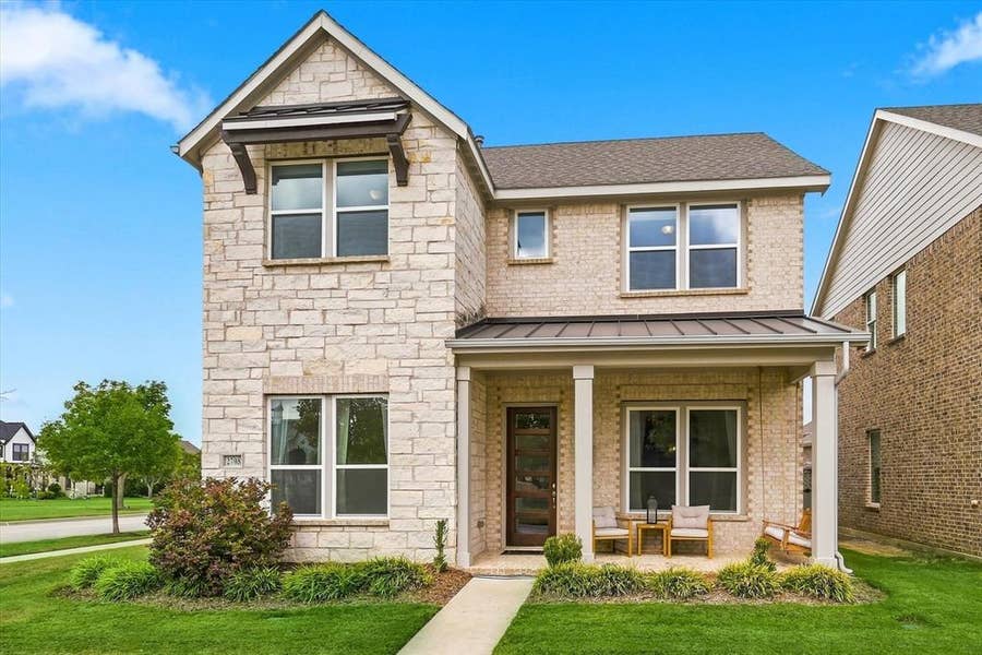 Property photo for 2708 N Market Square, Northlake, TX