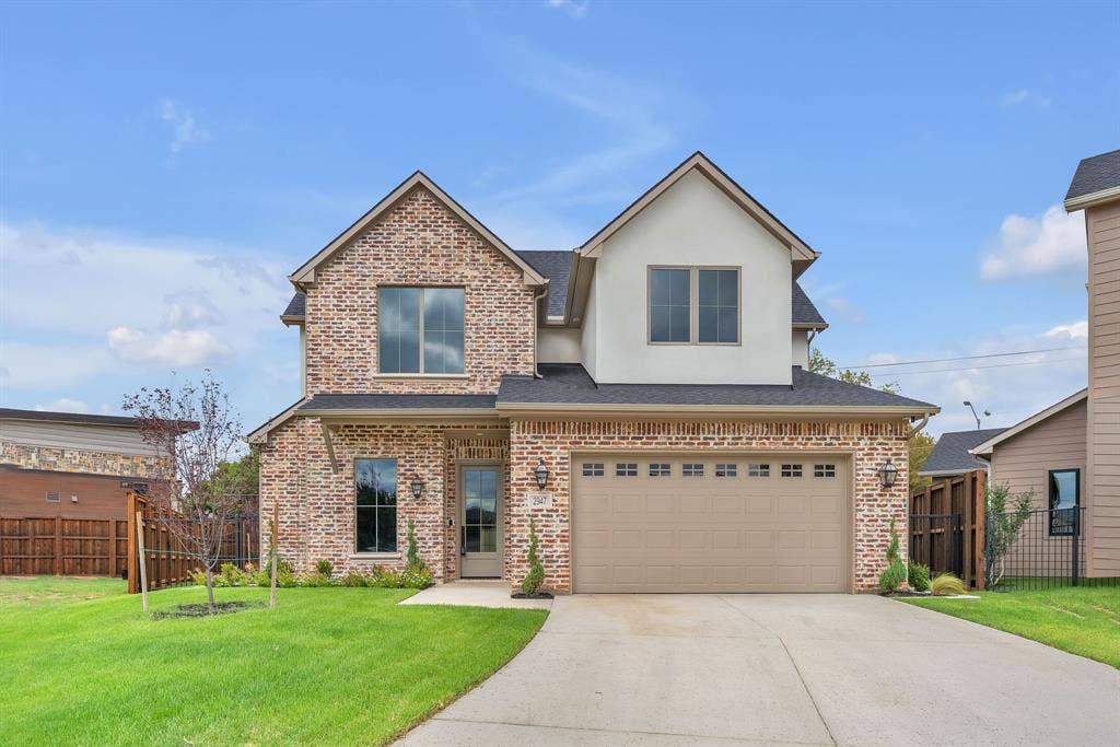 Located in a cul de sac and Southlake-Carroll Scools