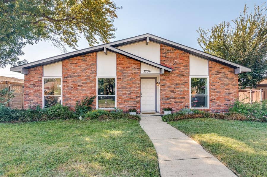 Property photo for 3234 Embercrest Lane, Garland, TX