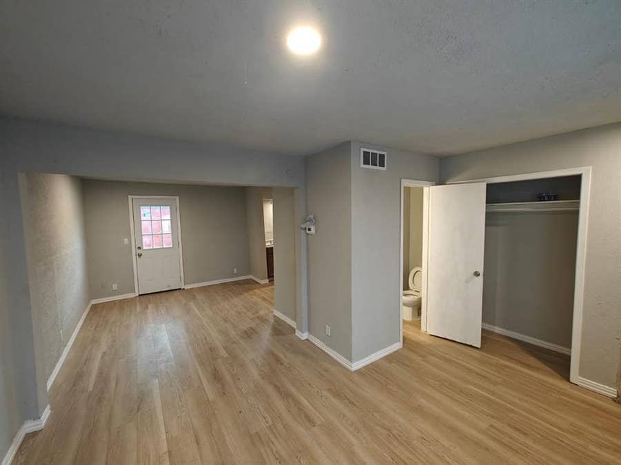 Property photo for 811 N Spears Street, #108, Alvarado, TX