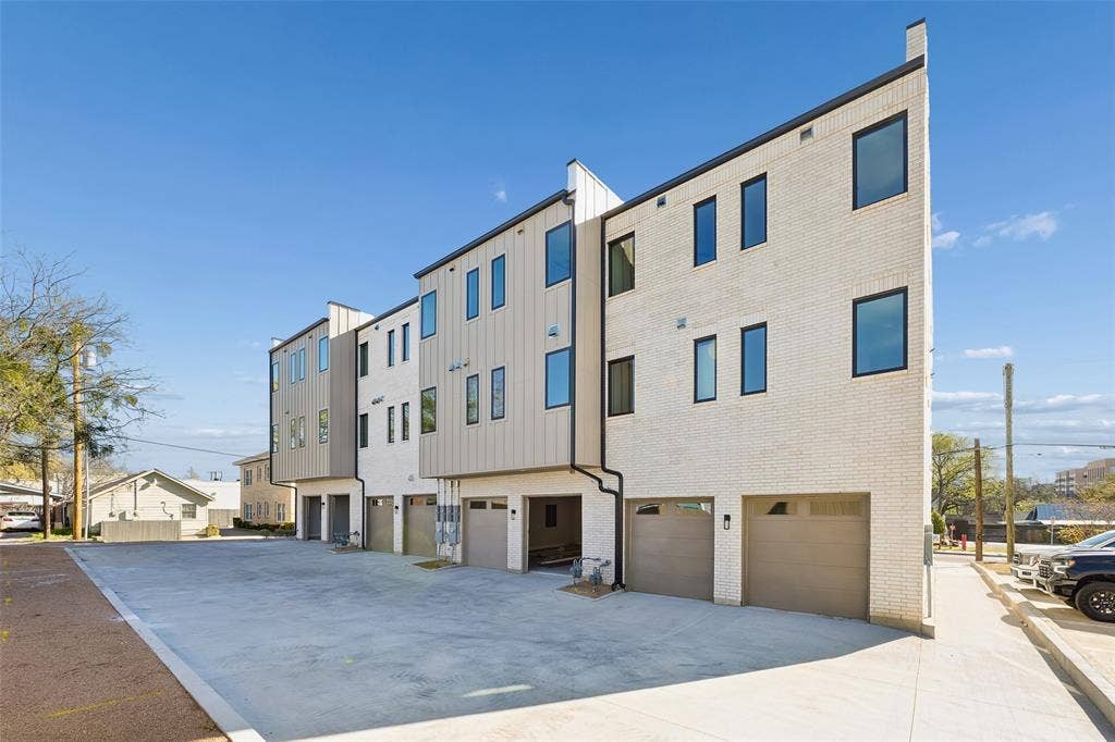 118 S Church Street, McKinney, TX 75069