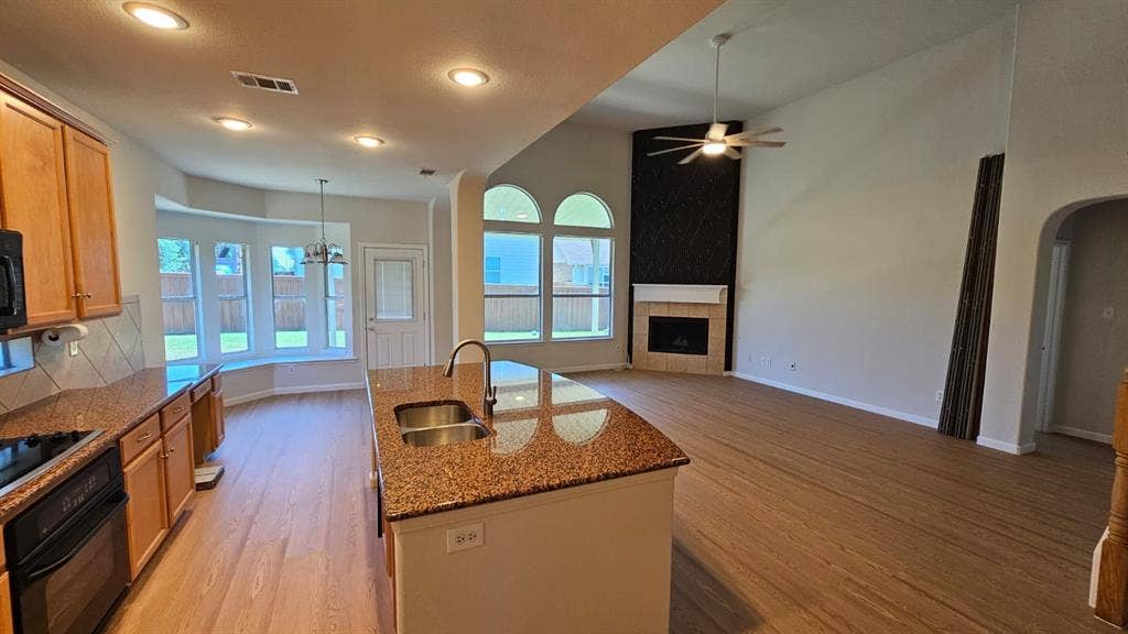 5236 Hilcroft Road, Fort Worth, TX 76244