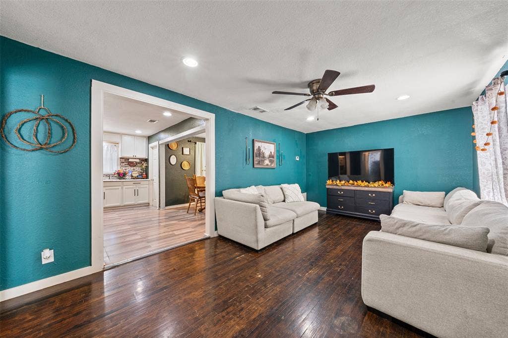 3613 Rolando Street, Waco, TX 76711 3613 Rolando Street, Waco, TX 76711