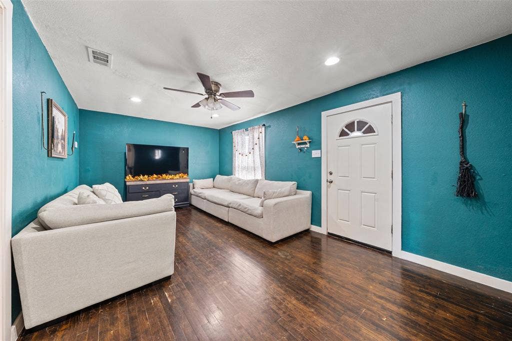 3613 Rolando Street, Waco, TX 76711 3613 Rolando Street, Waco, TX 76711