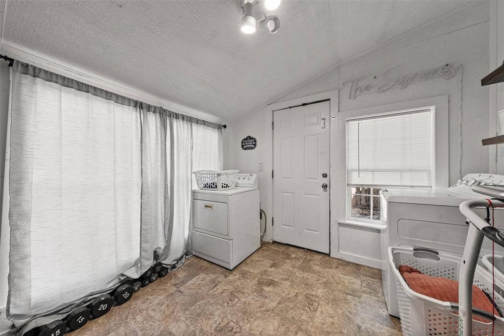 3613 Rolando Street, Waco, TX 76711 3613 Rolando Street, Waco, TX 76711