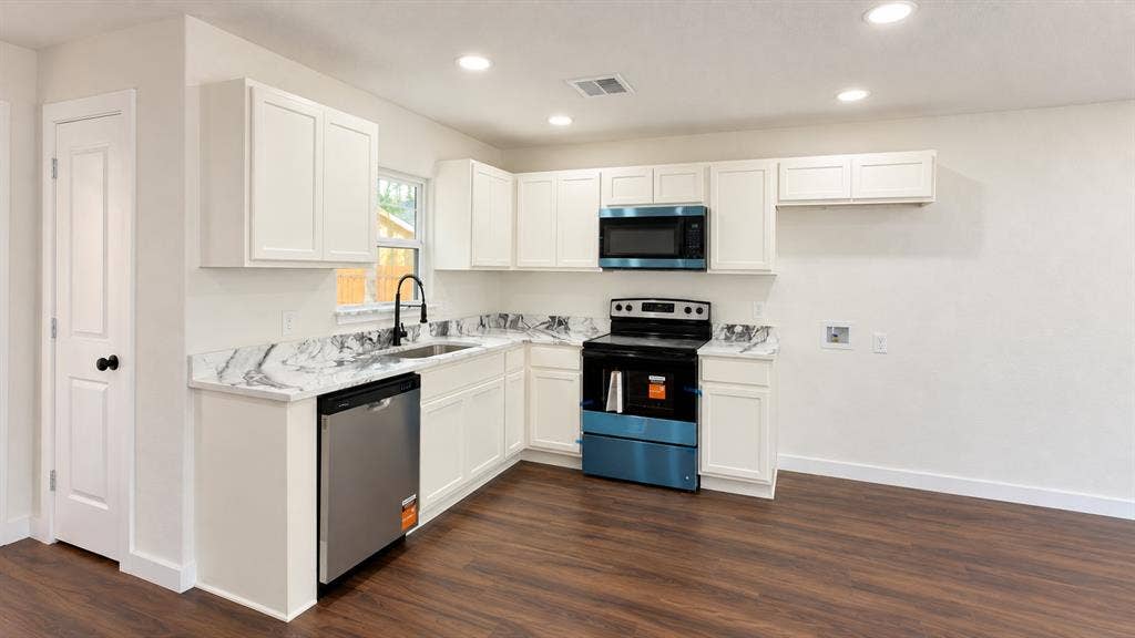 10527 Cayuga Drive, Dallas, TX 75228
