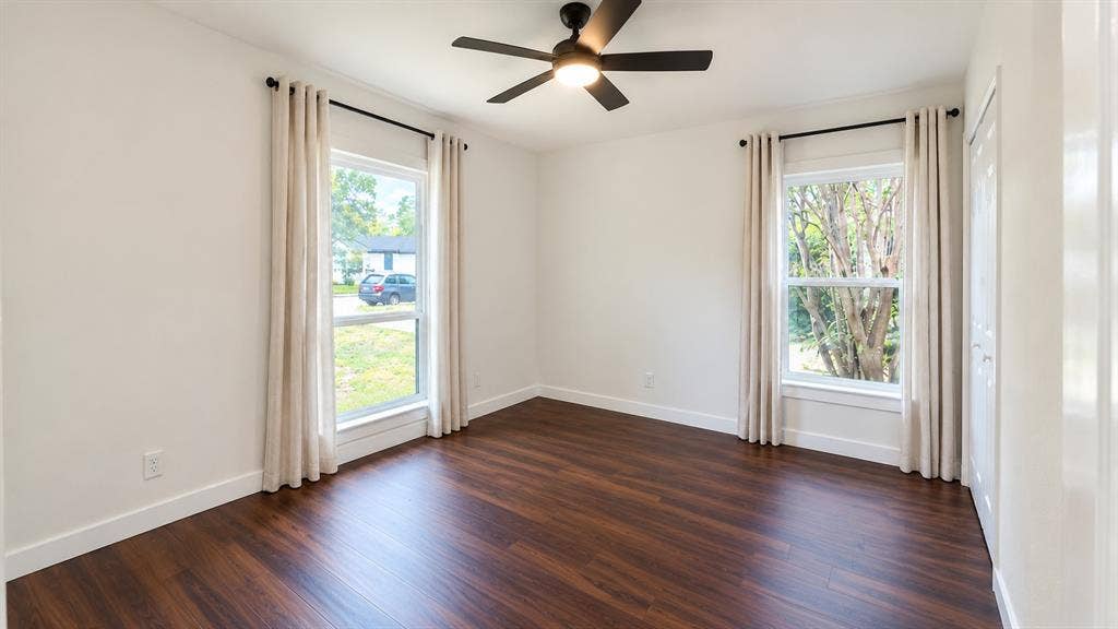 10527 Cayuga Drive, Dallas, TX 75228