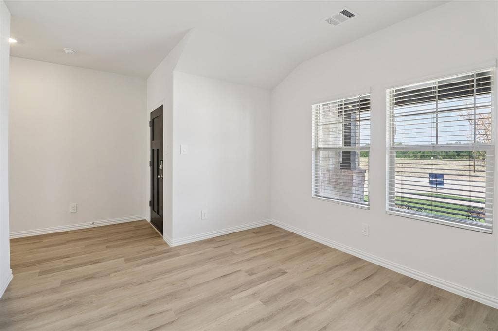 1753 Onion Creek Place, Crandall, TX 75114 Photo is not of the actual home, but is an inspirational photo of builder’s model home and may depict options, furnishings, and/or decorator features that are not included.
