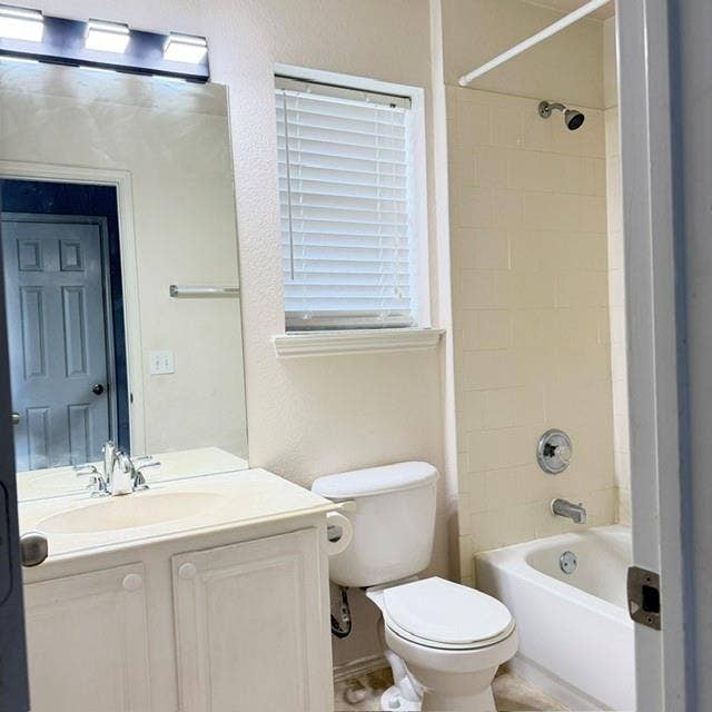 7198 Richmond Drive, Frisco, TX 75035 7198 Richmond Drive, Frisco, TX 75035