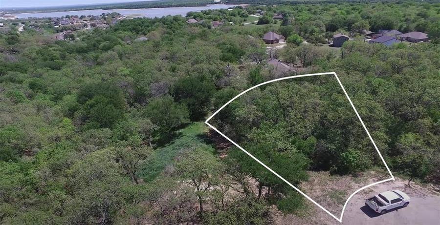 Property photo for 0 Alegro Court, Runaway Bay, TX