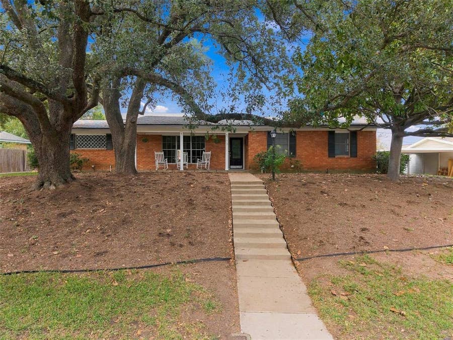 Property photo for 5713 Roberts Drive, Waco, TX