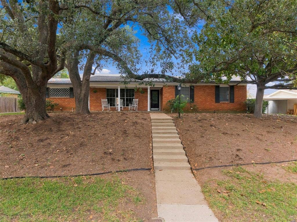 5713 Roberts Drive, Waco, TX 76710 5713 Roberts Drive, Waco, TX 76710