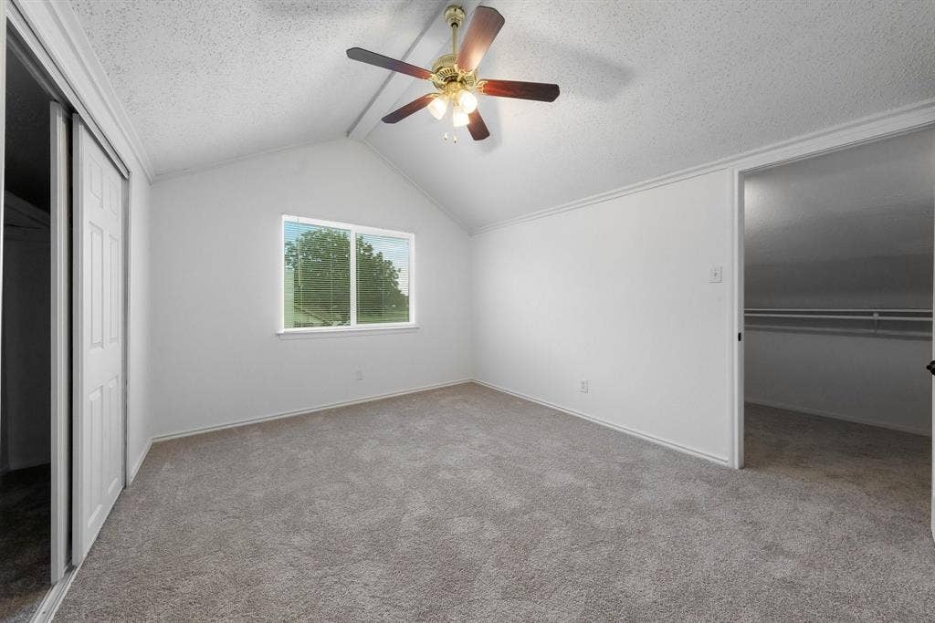 506 E Springdale Lane, Grand Prairie, TX 75052