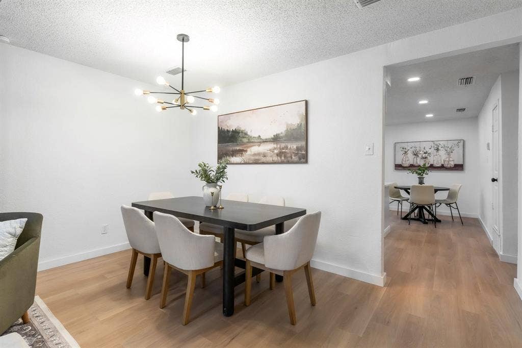 506 E Springdale Lane, Grand Prairie, TX 75052