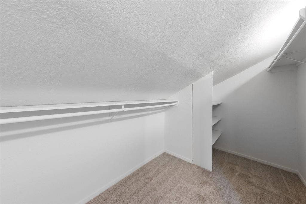 506 E Springdale Lane, Grand Prairie, TX 75052