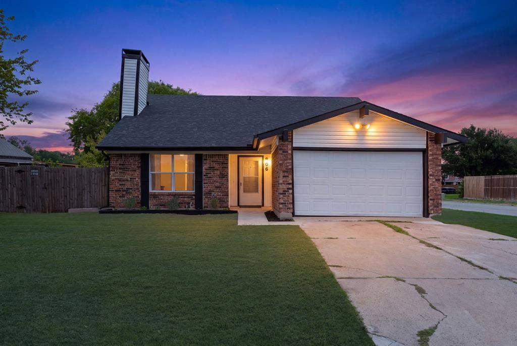 506 E Springdale Lane, Grand Prairie, TX 75052