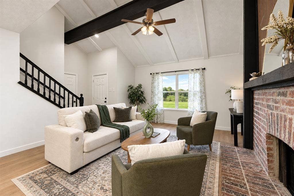 506 E Springdale Lane, Grand Prairie, TX 75052