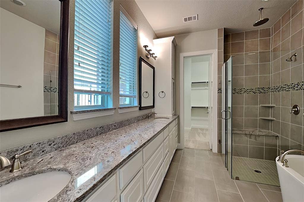 7801 Avondale Drive, McKinney, TX 75070 7801 Avondale Drive, McKinney, TX 75070