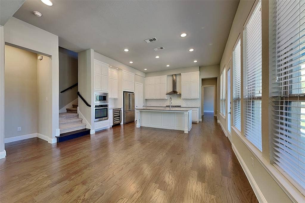 7801 Avondale Drive, McKinney, TX 75070 7801 Avondale Drive, McKinney, TX 75070