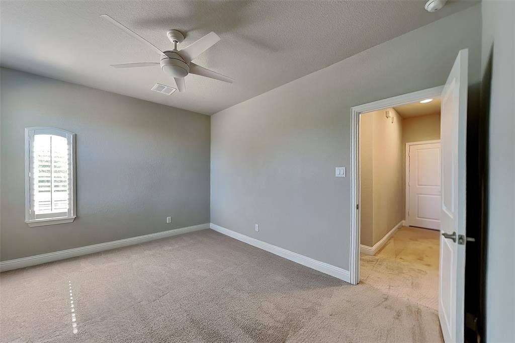 7801 Avondale Drive, McKinney, TX 75070 7801 Avondale Drive, McKinney, TX 75070