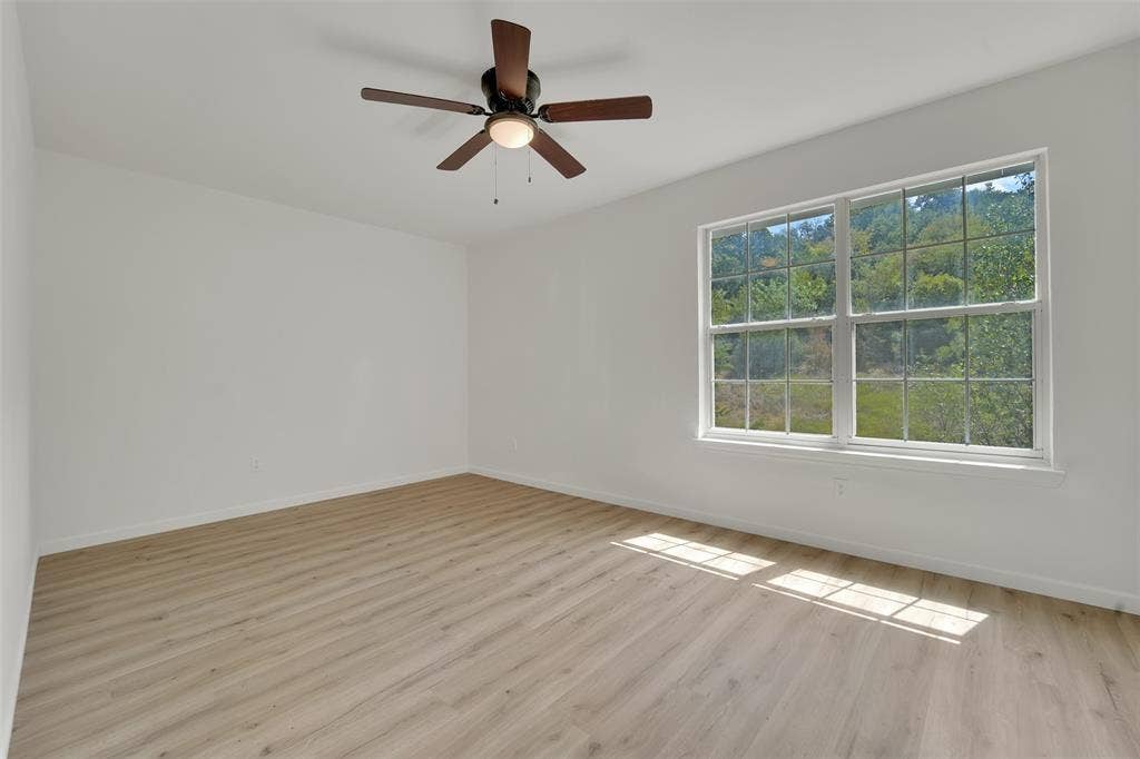 8316 Autumncrest Court, Dallas, TX 75249 8316 Autumncrest Court, Dallas, TX 75249