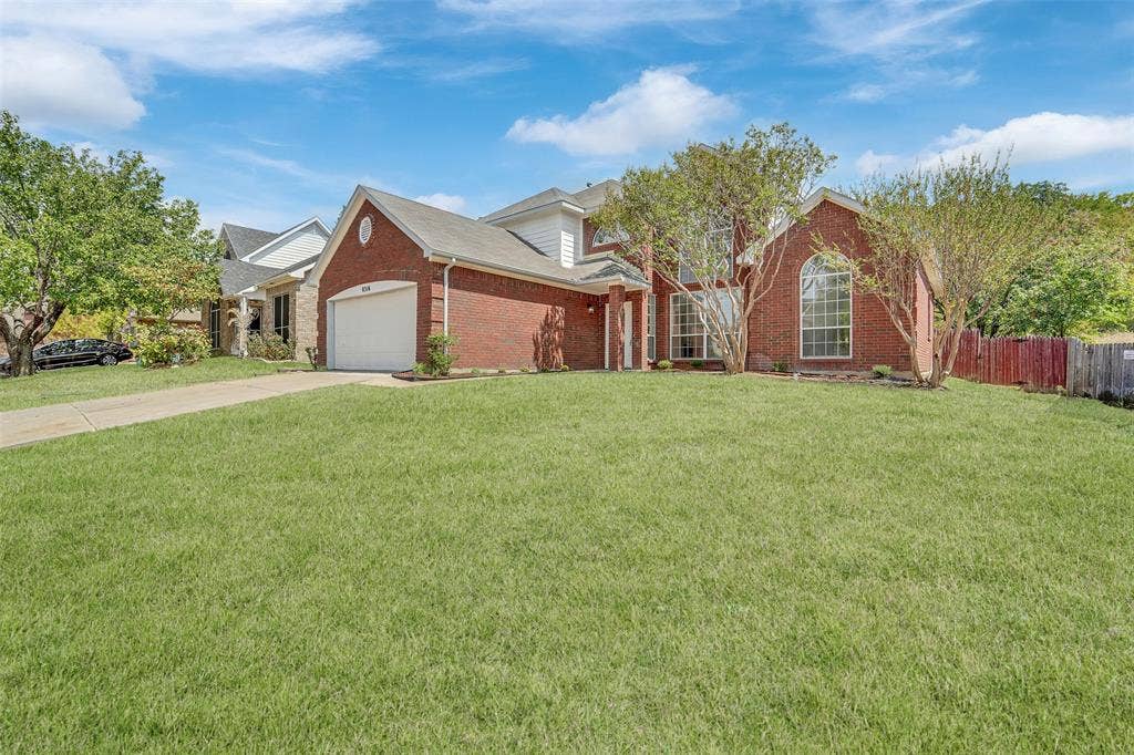 8316 Autumncrest Court, Dallas, TX 75249 8316 Autumncrest Court, Dallas, TX 75249