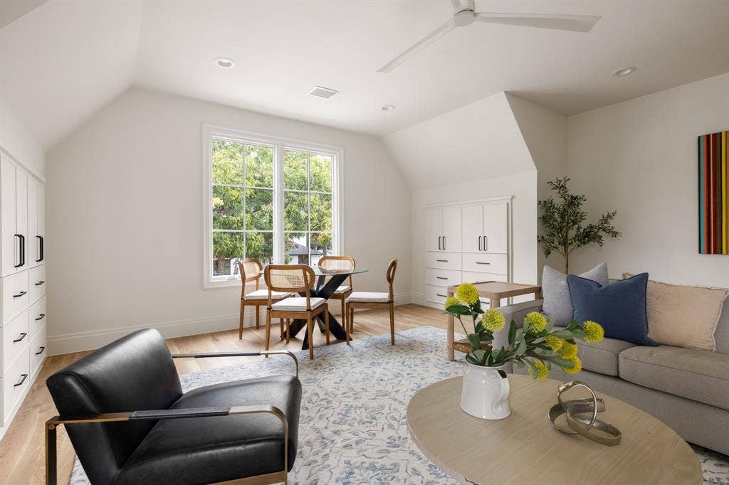 7158 Dalewood Lane, Dallas, TX 75214 7158 Dalewood Lane, Dallas, TX 75214