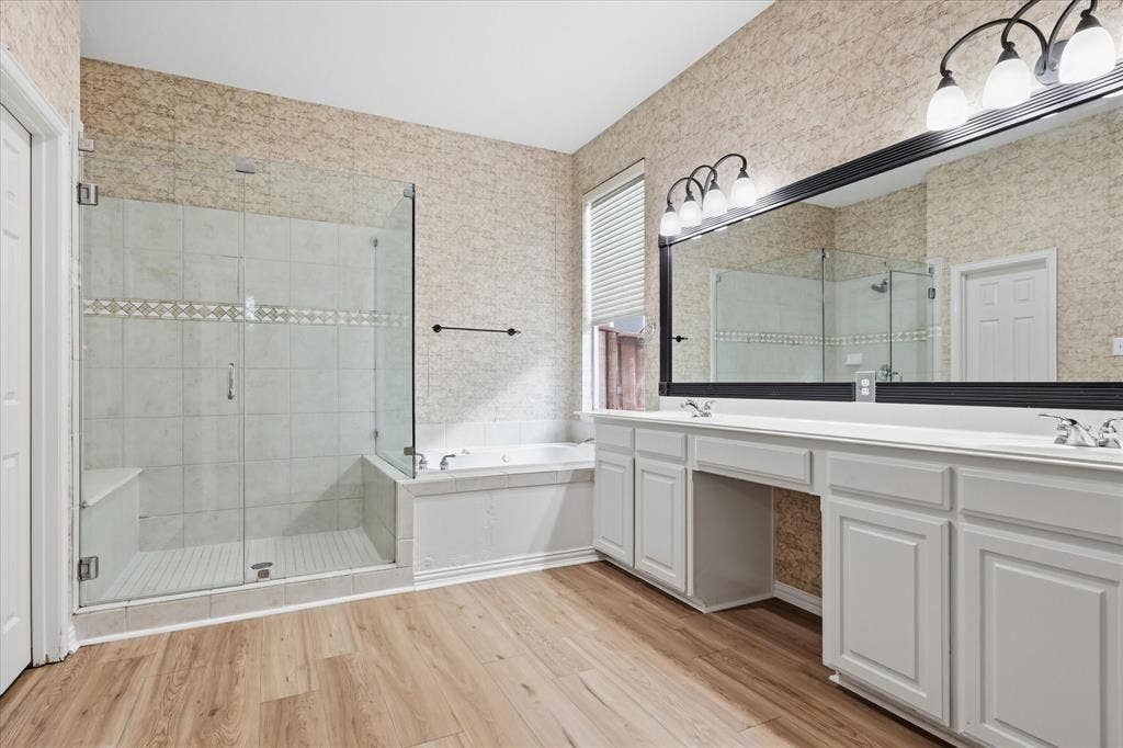 861 Bradford Street, Lantana, TX 76226 861 Bradford Street, Lantana, TX 76226