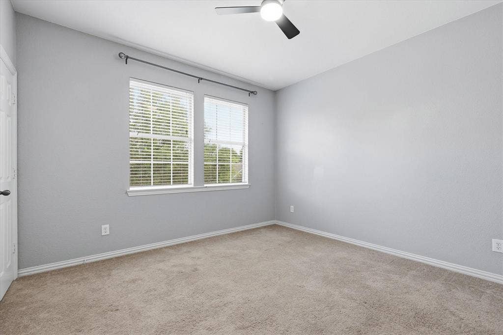 861 Bradford Street, Lantana, TX 76226 861 Bradford Street, Lantana, TX 76226