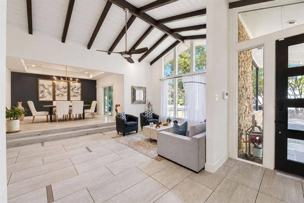 7326 Spring Valley Road, Dallas, TX 75254
