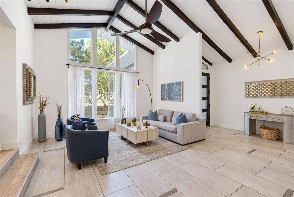 7326 Spring Valley Road, Dallas, TX 75254