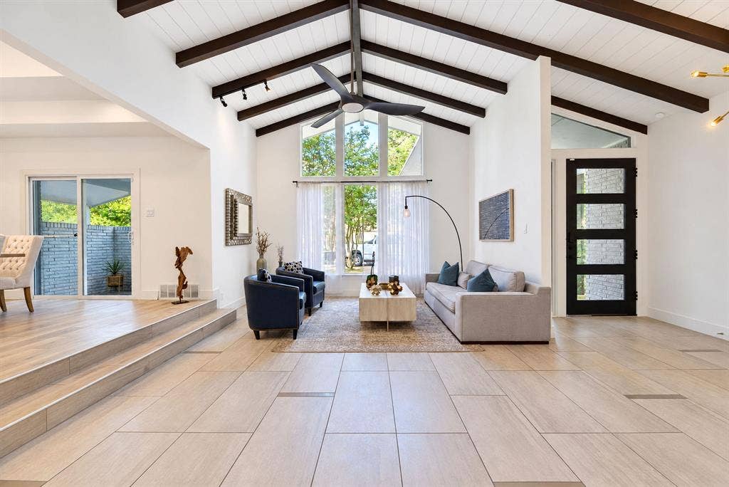 7326 Spring Valley Road, Dallas, TX 75254