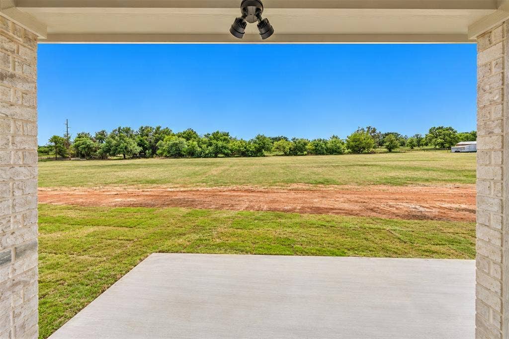 132 Aslan Road, Poolville, TX 76487