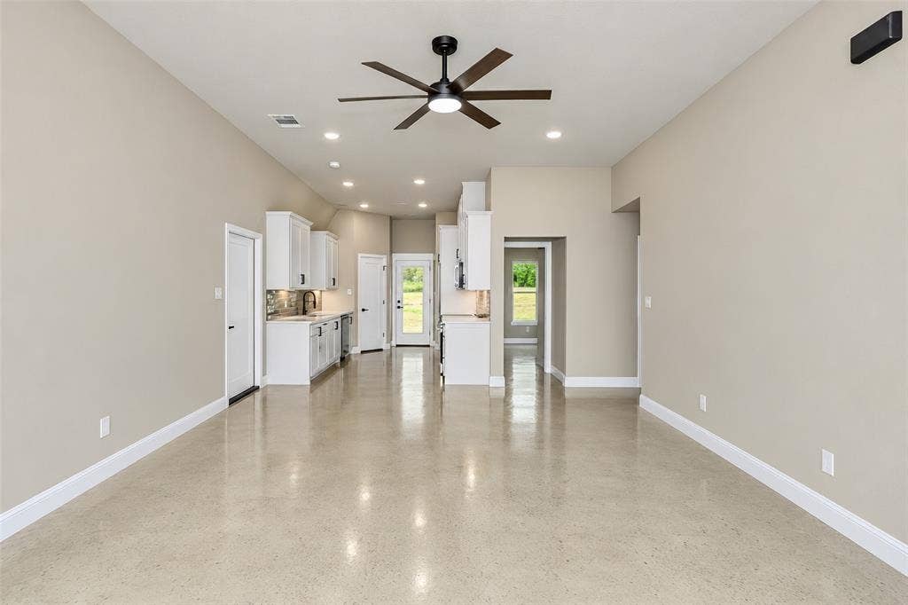 132 Aslan Road, Poolville, TX 76487