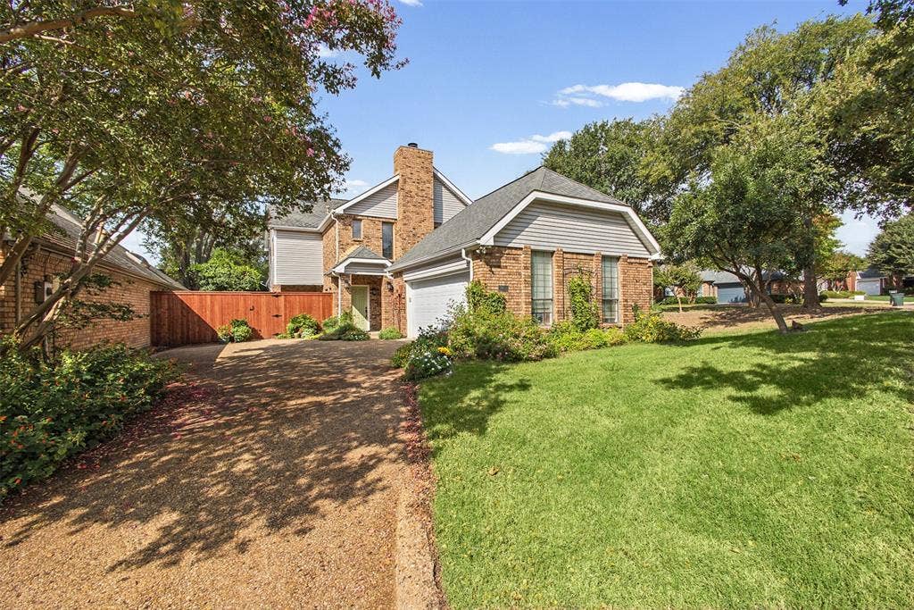 7449 Courtside Drive, Garland, TX 75044