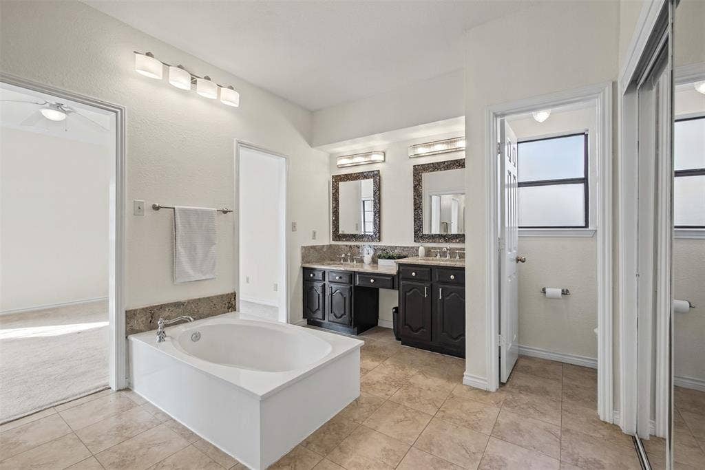 7449 Courtside Drive, Garland, TX 75044