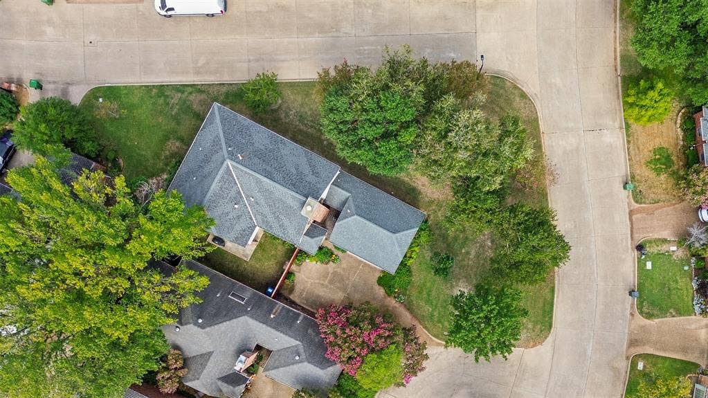 7449 Courtside Drive, Garland, TX 75044