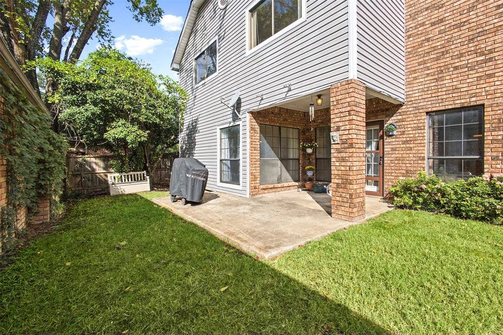 7449 Courtside Drive, Garland, TX 75044