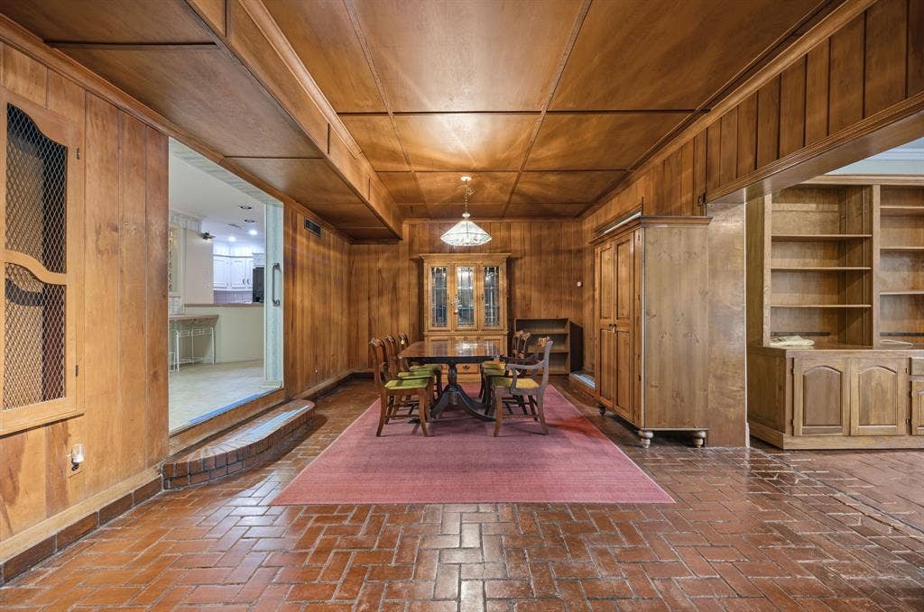 1513 Francis Street, Carrollton, TX 75006 1513 Francis Street, Carrollton, TX 75006