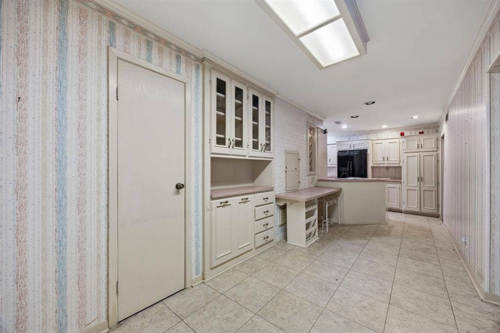 1513 Francis Street, Carrollton, TX 75006 1513 Francis Street, Carrollton, TX 75006