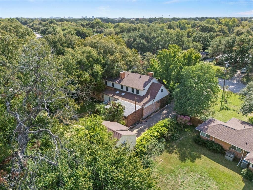 1513 Francis Street, Carrollton, TX 75006 1513 Francis Street, Carrollton, TX 75006
