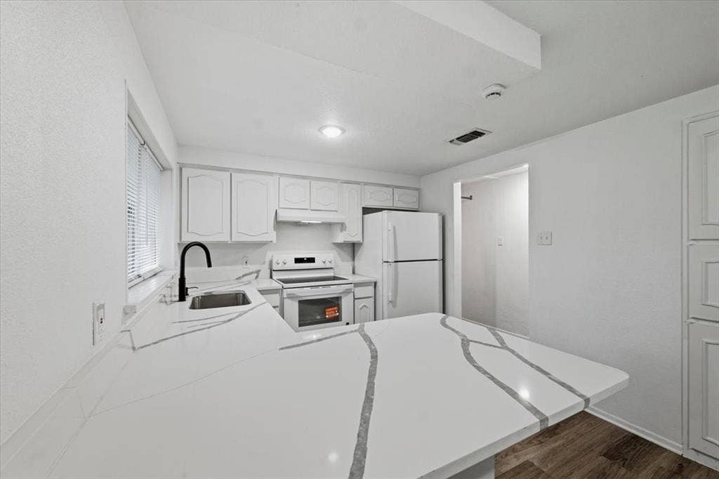 829 Quail Terrace, Mansfield, TX 76063