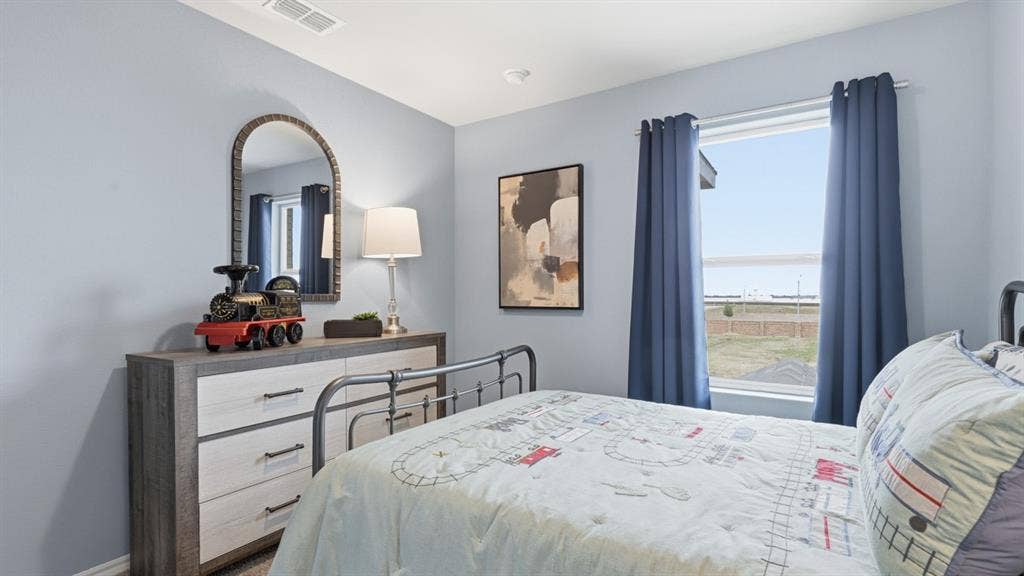 1929 CHEROKEE Lane, Cleburne, TX 76033