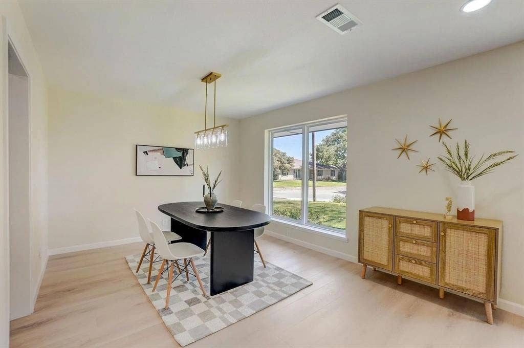 3040 Ponder Place, Dallas, TX 75229 3040 Ponder Place, Dallas, TX 75229