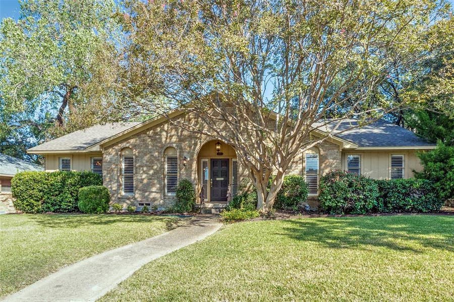 Property photo for 9351 Heatherdale Drive, Dallas, TX