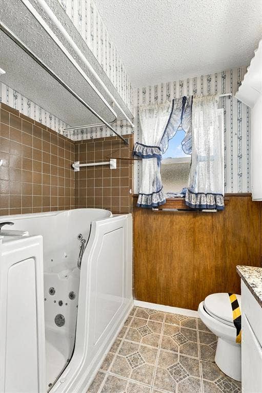 1110 Tipton Road, Irving, TX 75060 1110 Tipton Road, Irving, TX 75060